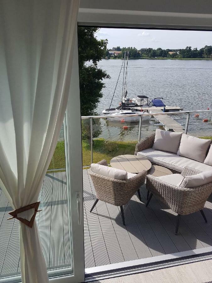 Apartament Z Widokiem Na Jezioro Appartement Rydzewo Buitenkant foto