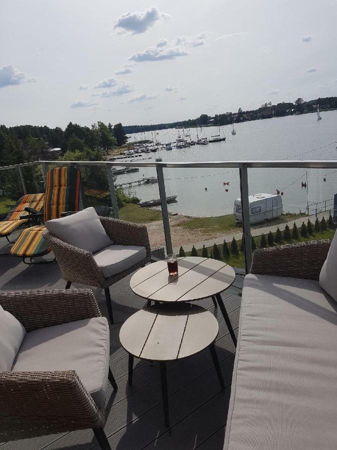 Apartament Z Widokiem Na Jezioro Appartement Rydzewo Buitenkant foto